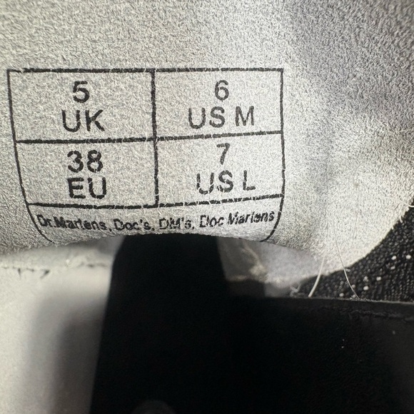 Dr. Martens Jadon Chunky Platform Lace up Side Zip Leather Combat Boots Size 7 - Picture 11 of 12